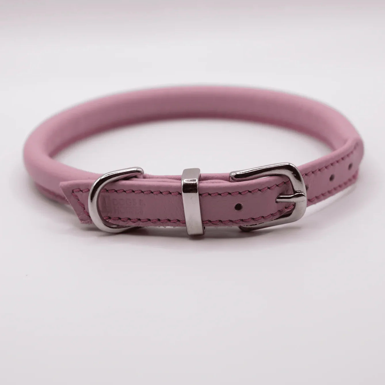 Rolled Soft Leather Collar