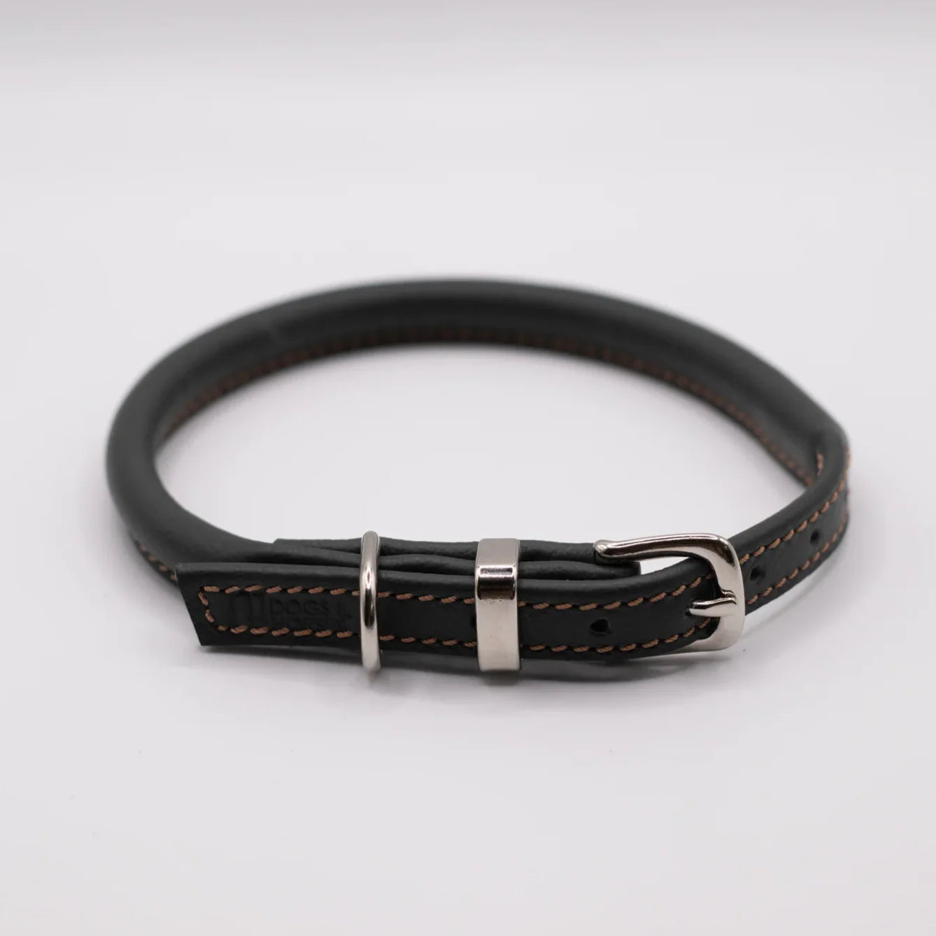 Rolled Soft Leather Collar