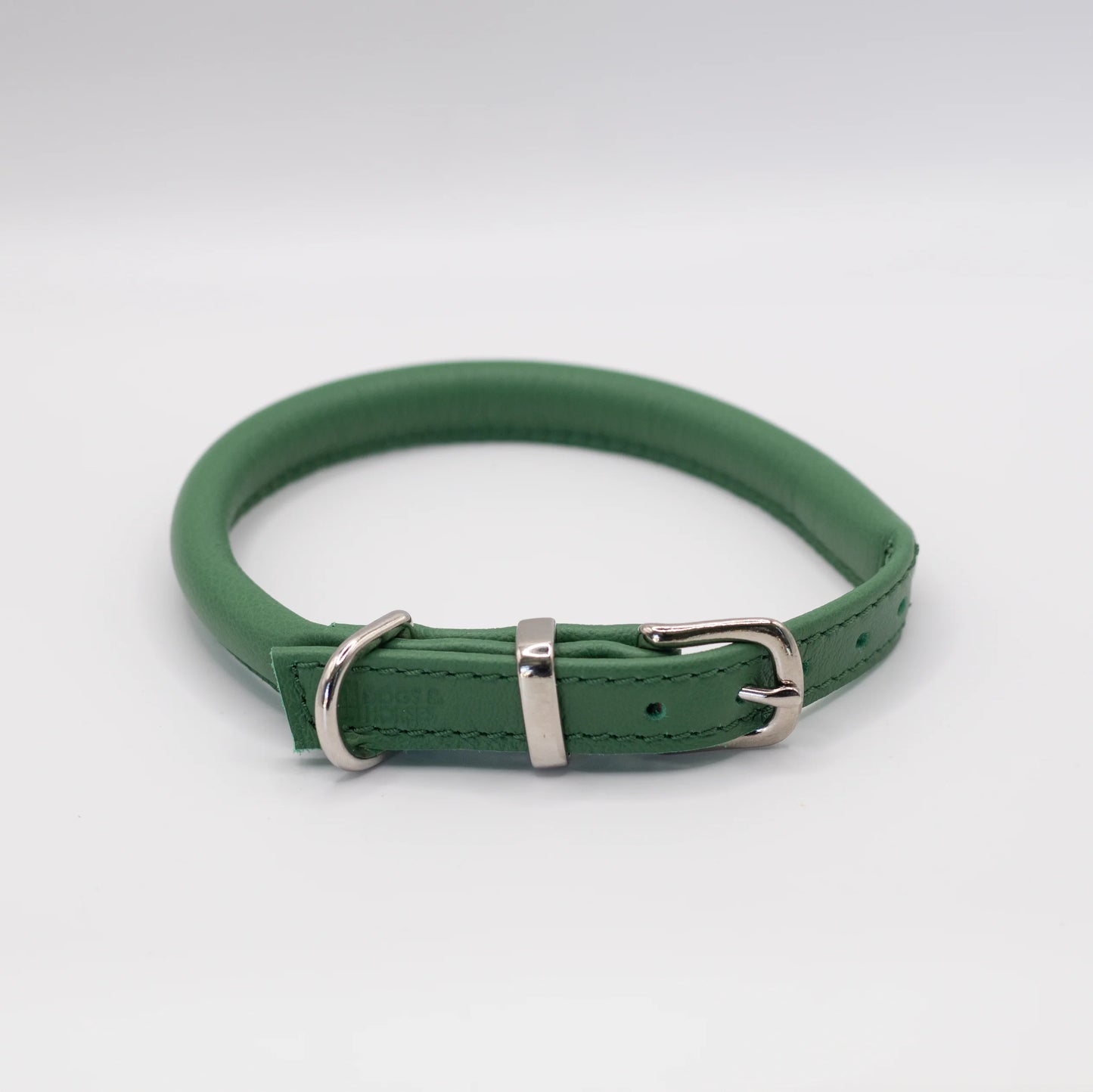 Rolled Soft Leather Collar
