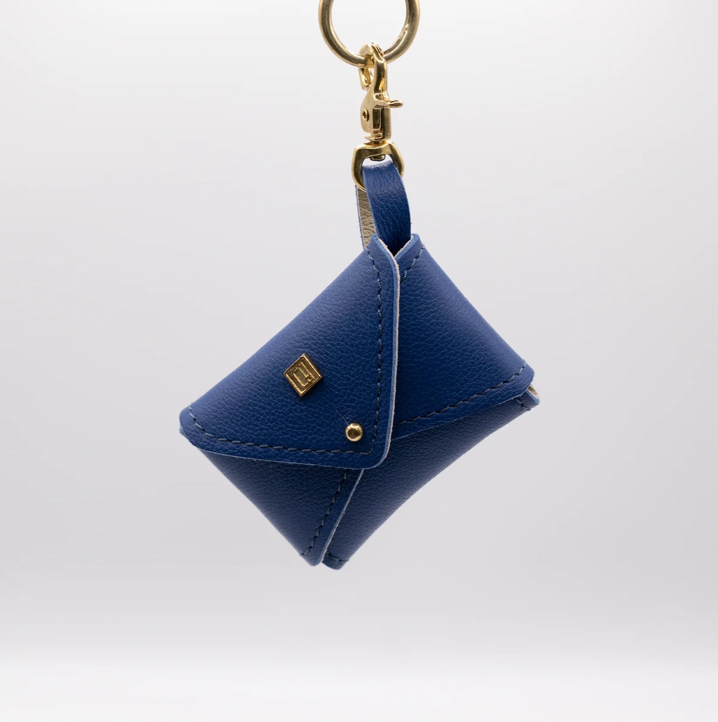 PooSh Soft Leather Poo Bag Dispenser