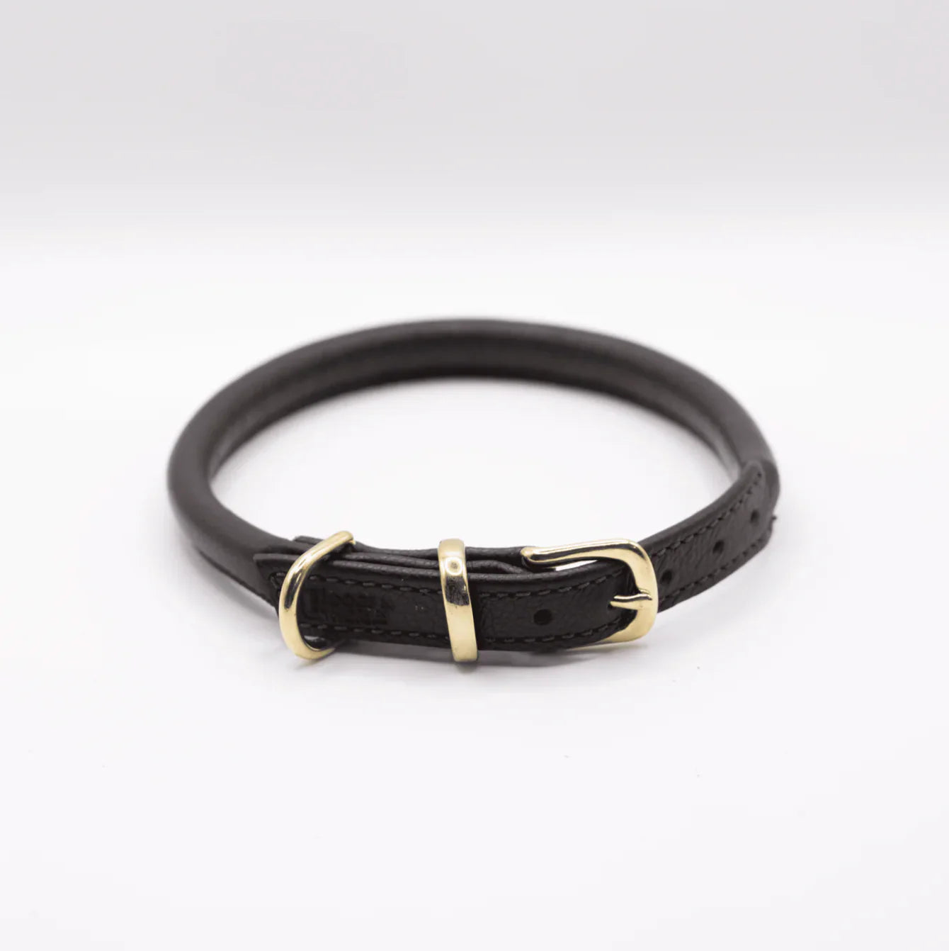 Rolled Soft Leather Collar